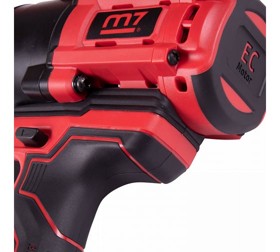 Аккумуляторный ударный гайковерт MIGHTY SEVEN DW-601