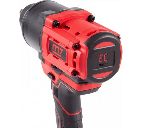 Аккумуляторный ударный гайковерт MIGHTY SEVEN 1/2", 1700 Нм, 18 В DW-402