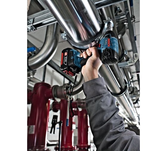Аккумуляторный ударный гайковерт Bosch GDS 18 V 0.601.909.F21