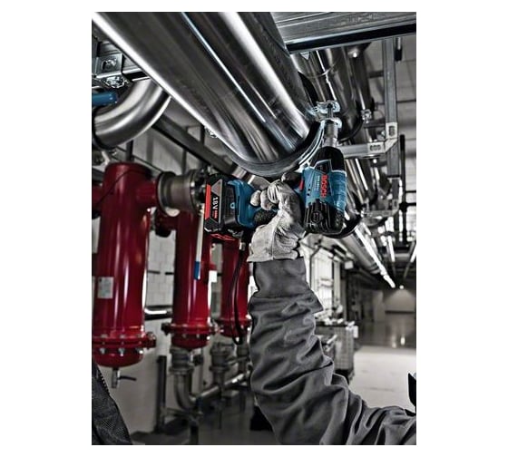 Аккумуляторный ударный гайковерт Bosch GDS 18 V-LI 0.601.9A1.S0B