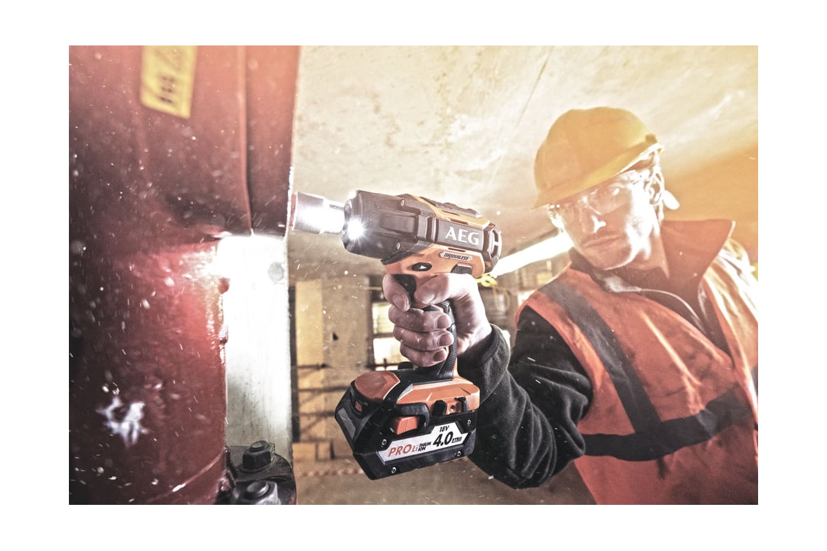 Бесщеточный аккумуляторный импульсный гайковерт AEG BSS18C12ZBL LI-402C ...