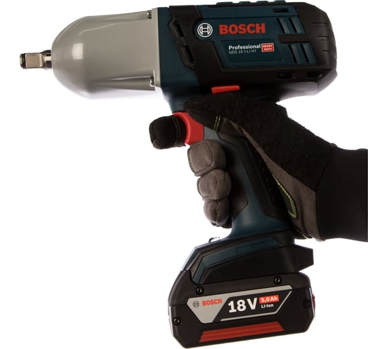 Аккумуляторный ударный гайковерт Bosch GDS 18 V-LI HT 0.601.9B1.30A