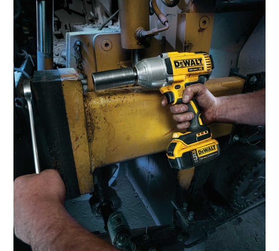 Импульсный гайковерт DEWALT DCF899N