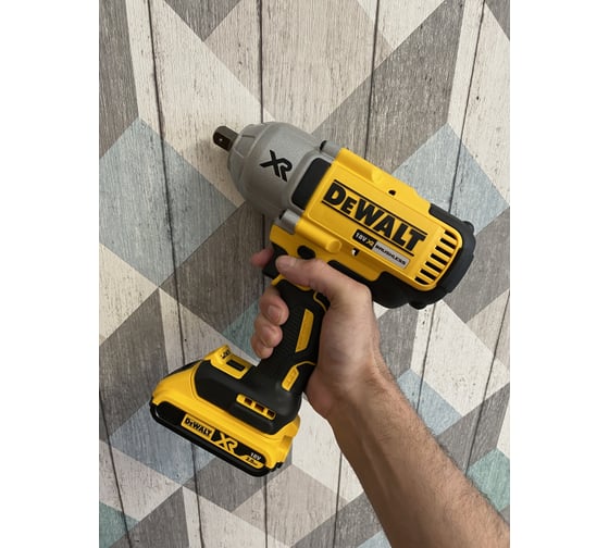 Импульсный гайковерт DEWALT DCF899N - выгодная цена, отзывы ...
