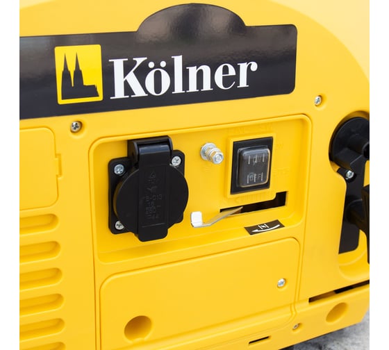 Бензиновый генератор Kolner KGEG 900 M кн900мгег
