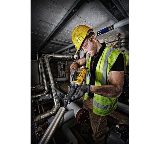 Прямошлифовальная машина DEWALT DWE 4884