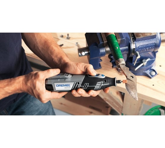 Аккумуляторный многофункциональный инструмент Dremel 8200-1/35 F0138200JG