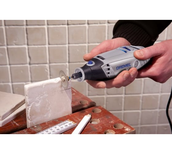 Многофункциональный инструмент Dremel 3000-5 S F0133000ND