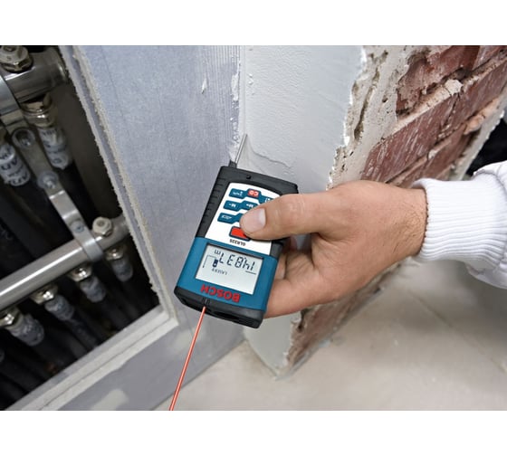 Лазерный дальномер Bosch DLE 70 + штатив Bosch BS 150 0.601.016.620 3