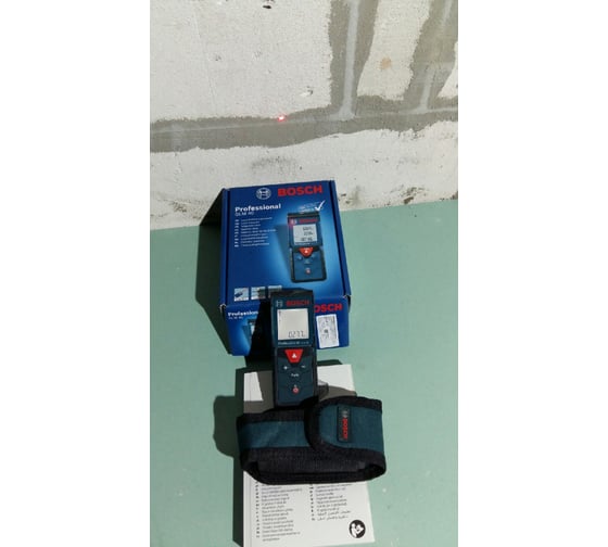 Лазерный дальномер Bosch GLM 40 Professional 0.601.072.900 9