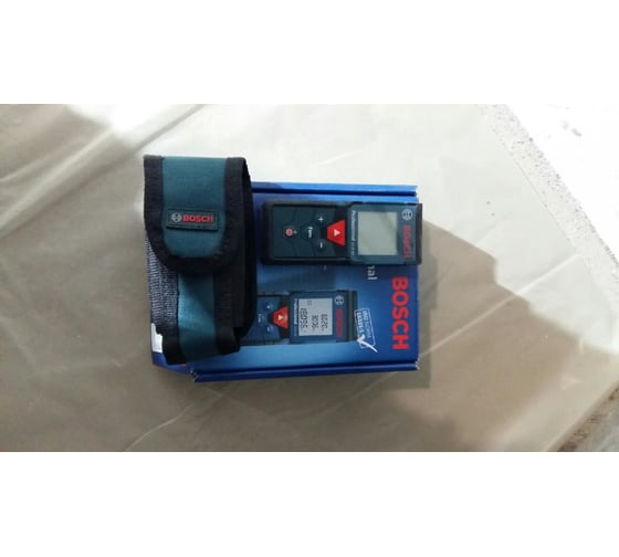 Лазерный дальномер Bosch GLM 40 Professional 0.601.072.900 8