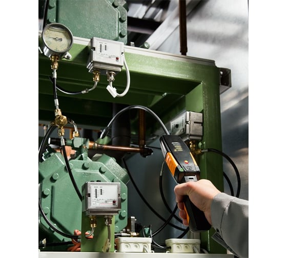 Газоанализатор течеискатель для CFC, HCFC, HFC Testo с сенсором, в транспортировочном кейсе с протоколом калибровки, батарейками и фильтром 00000002558