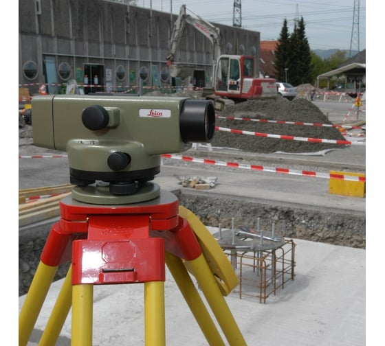 Оптический нивелир Leica NA 2 352036 с поверкой