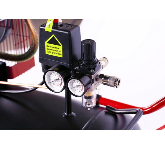 Компрессор POWER TECHNIC ременной, 380В, 3000Вт, 670 л/мин, ресивер 200 л ACB670/200