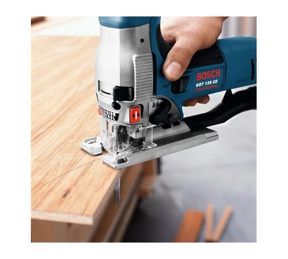 Лобзик Bosch GST 135 CE 0.601.510.768
