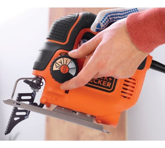 Лобзик Black+Decker KS 901 SEK