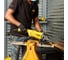 Набор угловых шлифмашин Dewalt DWE492TWIN2: DWE492, 2200 Вт, 230 мм + DWE4157, 900 Вт, 125 мм, в кейсе () DWE492TWIN2-QS 6