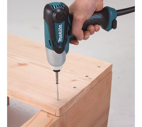 Набор Makita: шуруповерт TD0101 + углошлифовальная машина 9555HN DK0169