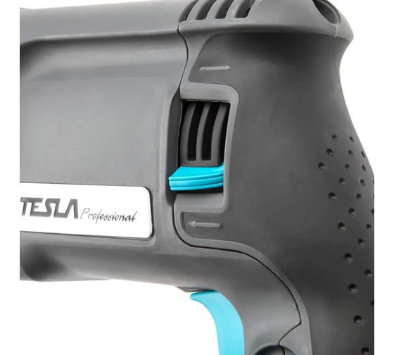 Перфоратор Tesla TR820QC 820Вт SDS+ 26мм 0-1150об/мин 3.2Дж 3 режима кейс 621373
