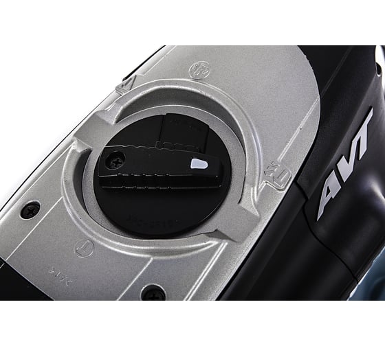Перфоратор Makita HR 5210 C
