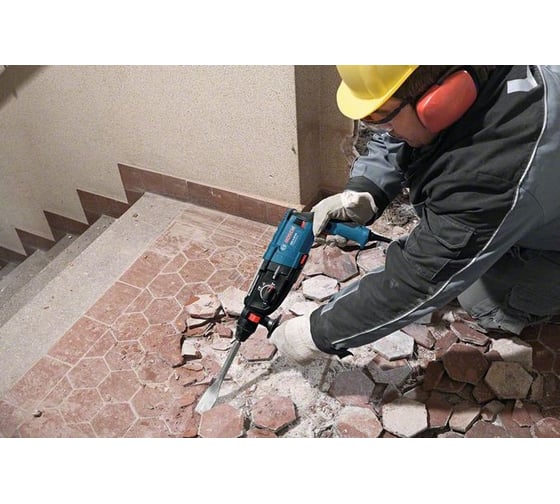 Перфоратор Bosch GBH 2-28 DFV + набор оснастки 0.611.267.204