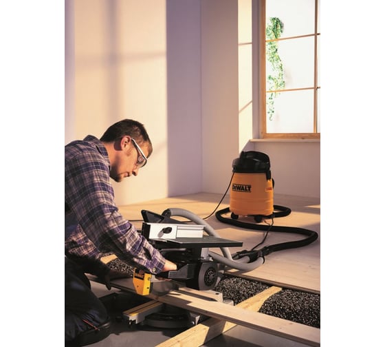 Торцовочная пила DEWALT DW 711