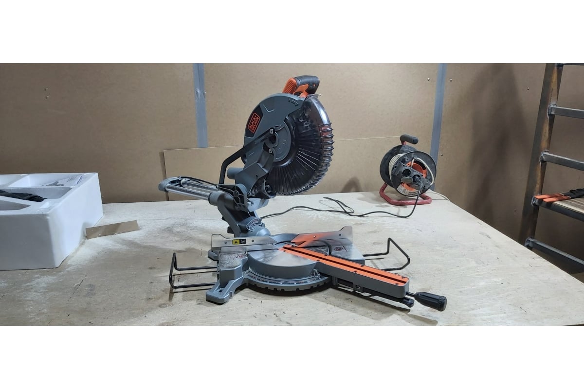 Black and decker 10 deals miter saw