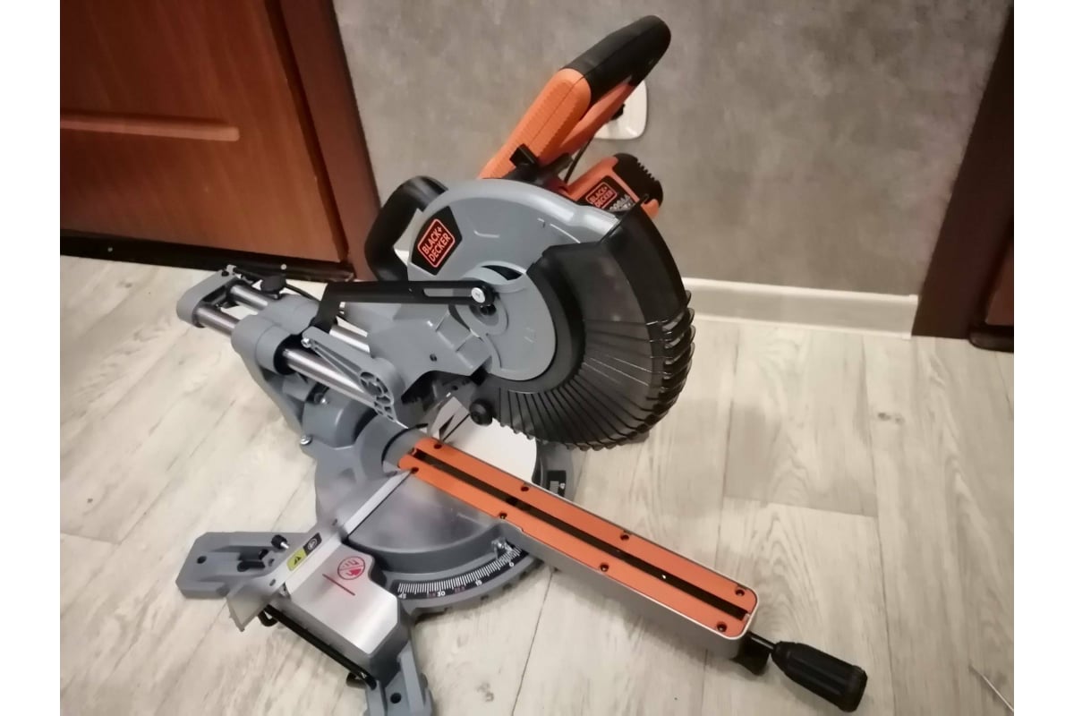 Торцевая Пила Black Decker Bes700 Купить