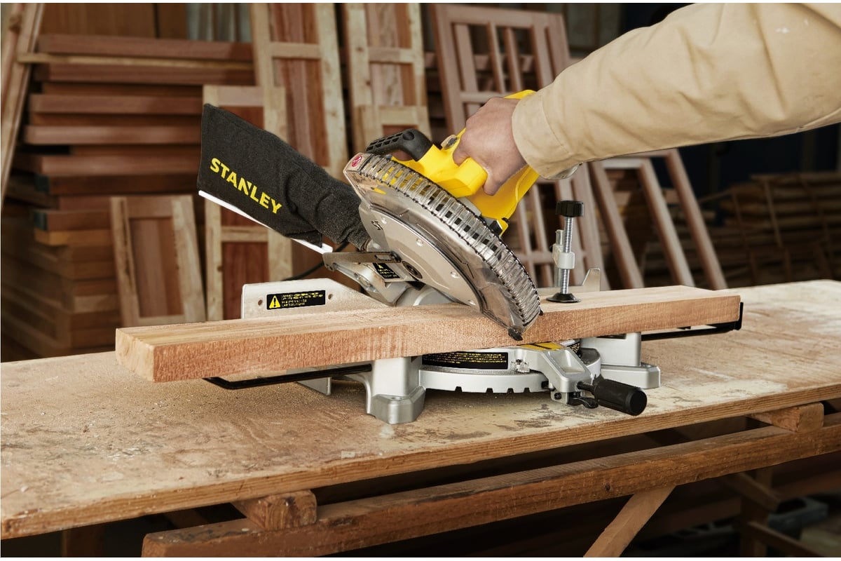 Торцовочная пила Stanley SM16 - выгодная цена, отзывы, характеристики ...