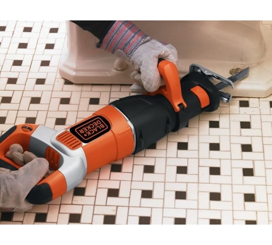 Сабельная пила Black&Decker RS1050EK-QS