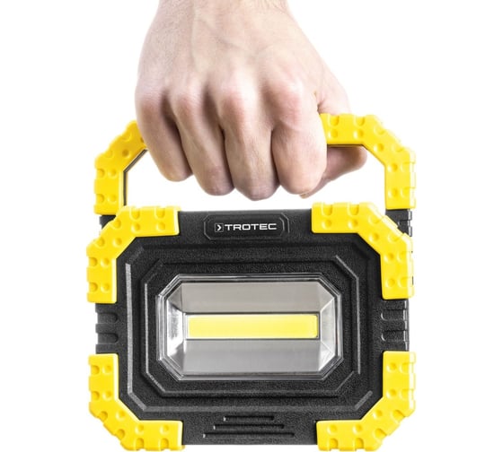 Комплект TROTEC сабельная пила PRCS 10-850 и светодиодный фонарь PWLS 05-10 PWLS05-10-set10