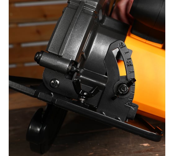 Дисковая (циркулярная) пила DEKO DKCS2300W 2300Вт, 210мм 084-1050
