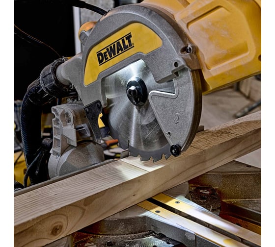 Торцовочная пила Dewalt DWS771, 1550 Вт, 216 мм, 5200 об/мин DWS771-QS