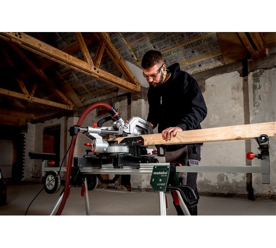 Торцовочная пила Metabo KGS 216 M Set 613216900