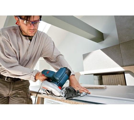 Пила циркулярная Bosch GKS 55 GCE 0.601.664.901