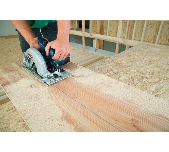 Ручная циркулярная пила Bosch GKS 55 CE 0.601.664.800