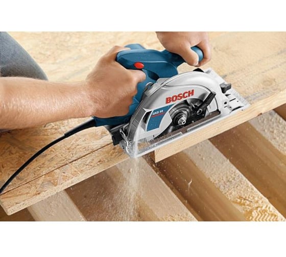 Ручная циркулярная пила Bosch GKS 55 CE 0.601.664.800