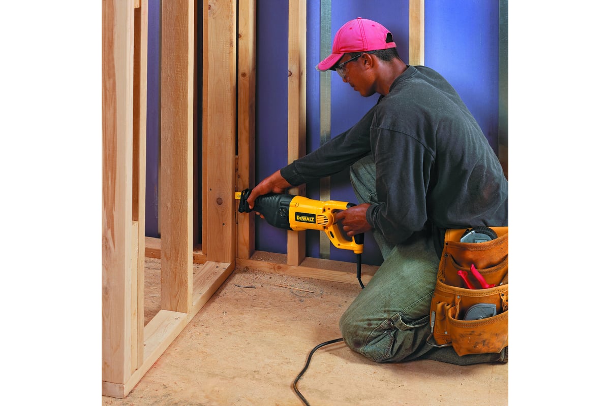 Сабельная пила DEWALT DW 311 К выгодная цена, отзывы, характеристики