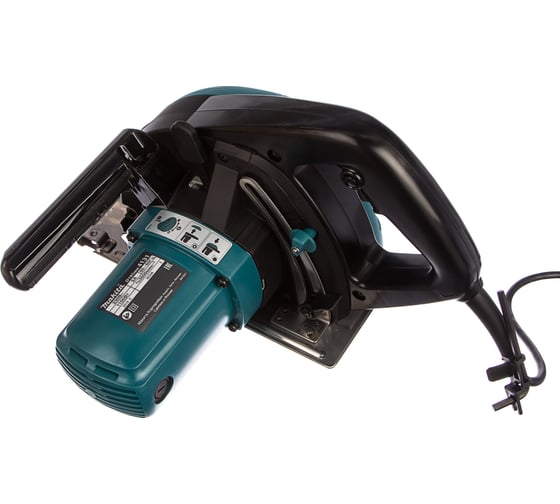 Дисковая пила Makita 4131