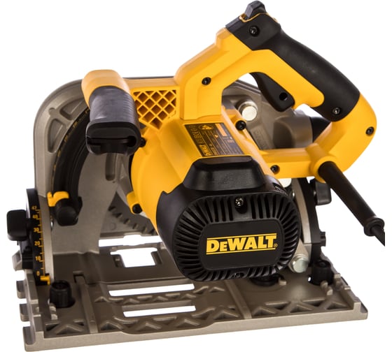 Пила циркулярная DEWALT DWS520K