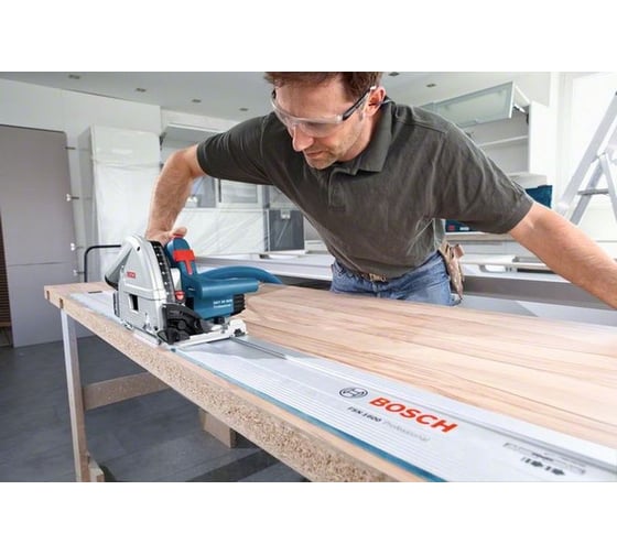 Bosch ПОГРУЖНАЯ ПИЛА GKT 55 GCE L-Boxx 0601675001