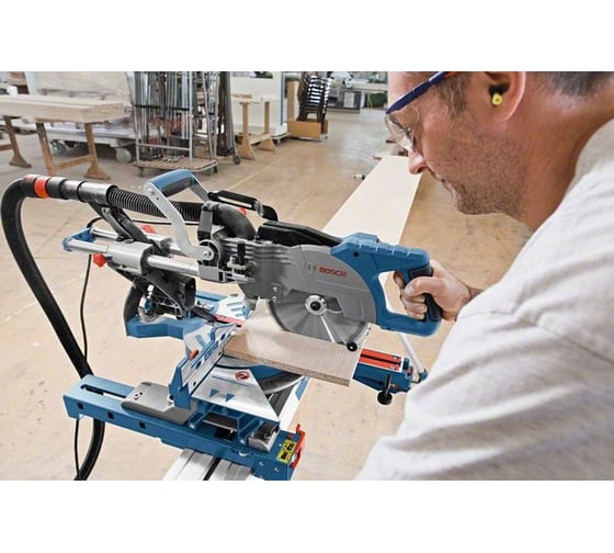 Торцовочная пила Bosch GCM 8 SJL Professional 0.601.B19.100