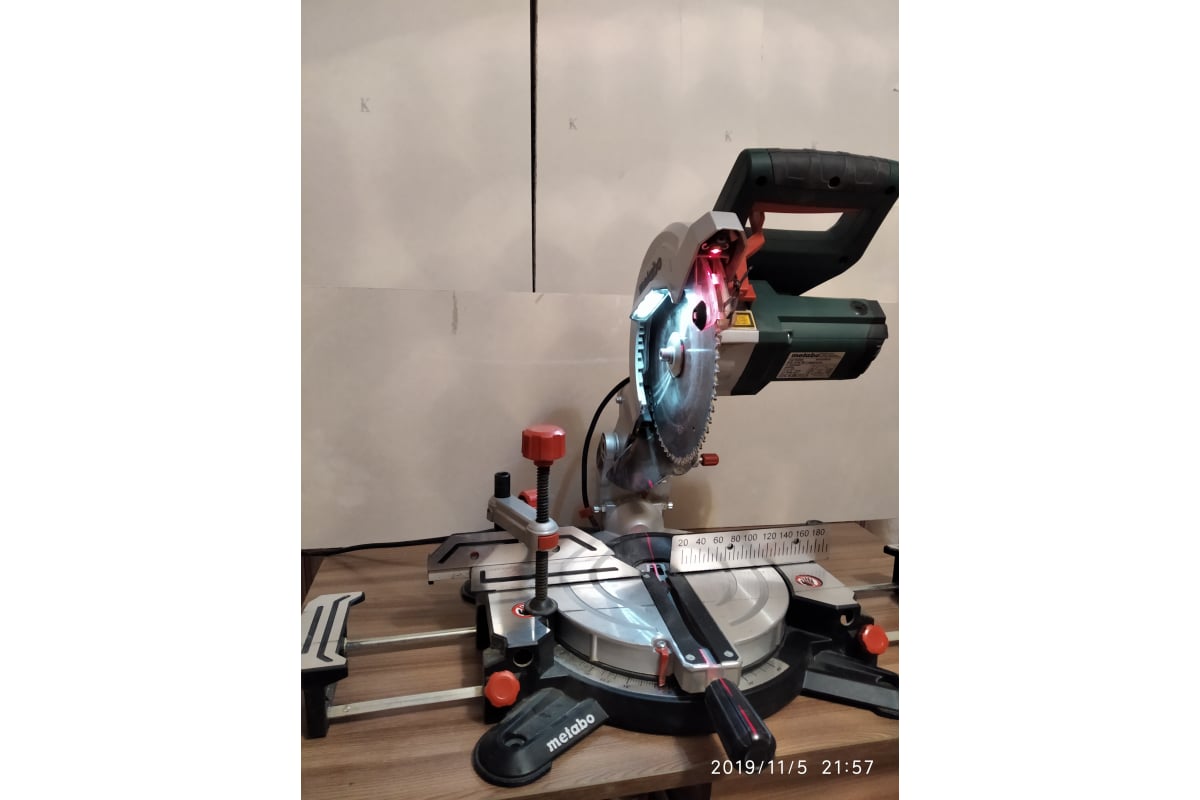 Торцовочная пила Metabo KS 216 M Lasercut 619216000 - выгодная цена ...