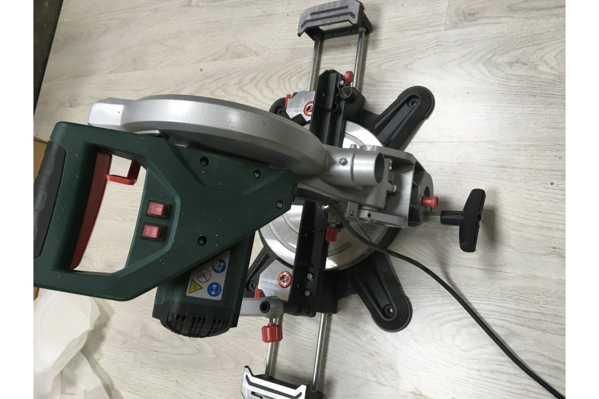 Торцовочная пила Metabo KS 216 M Lasercut 619216000 - выгодная цена ...