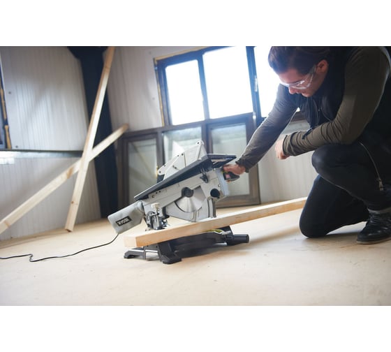Комбинированная торцовочная пила Ryobi RTMS1800-G 1800 Вт 5133002152
