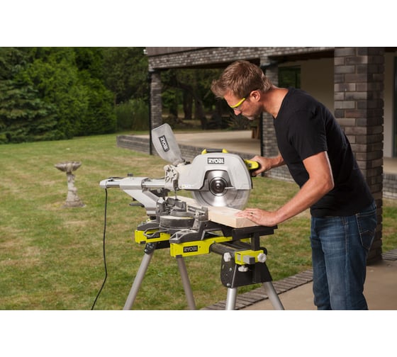 Торцовочная пила Ryobi EMS305RG 5133002861