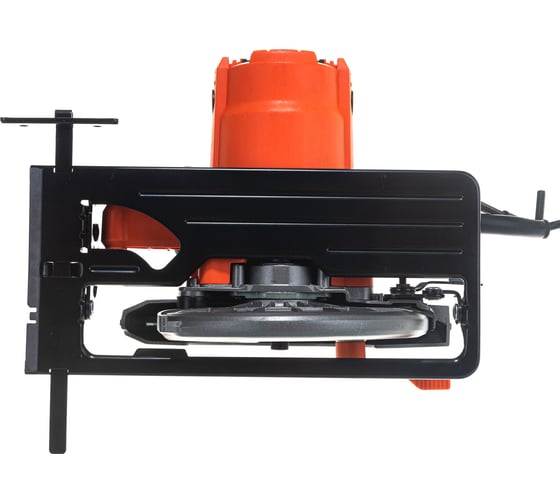 Дисковая пила Black+Decker CS1550