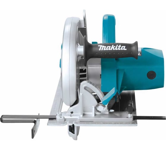Дисковая пила Makita HS0600