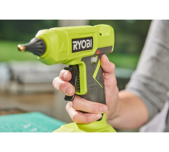 Клеевой пистолет Ryobi 18В RGLU18-0 5133005717