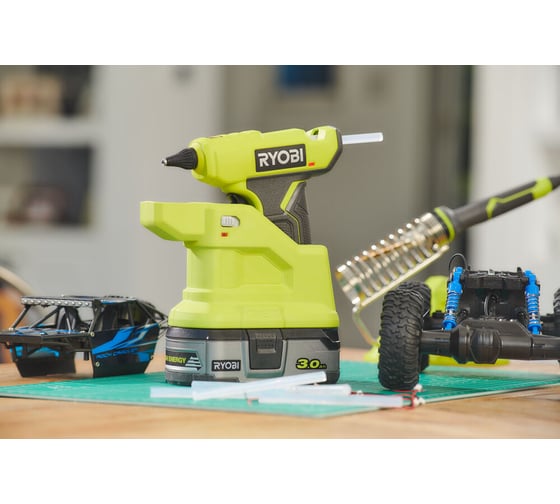 Клеевой пистолет Ryobi ONE+ 18В RGLM18-0 5133005001